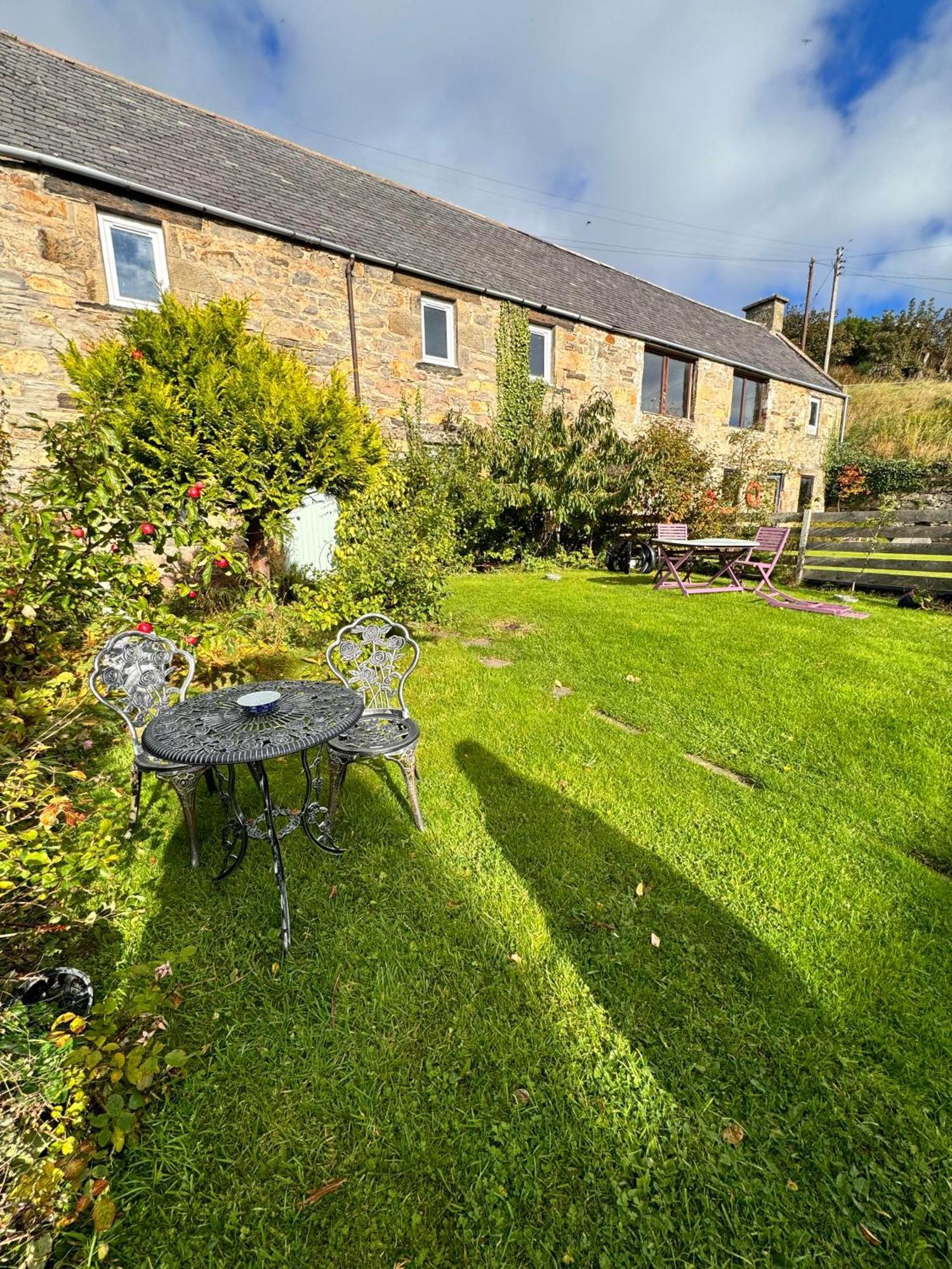 Song Of The Sea, Selkie House Bed and Breakfast Helmsdale Εξωτερικό φωτογραφία